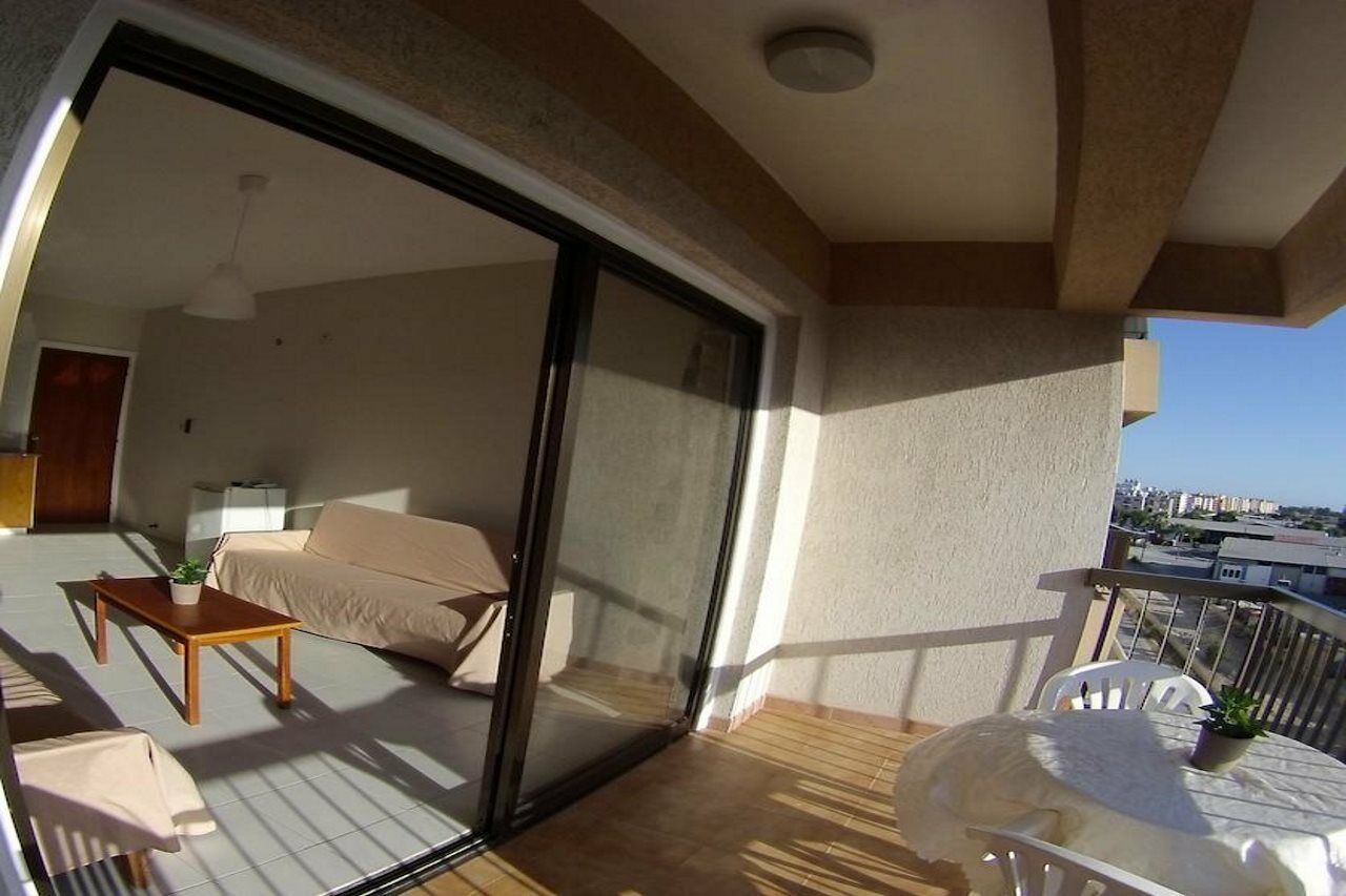 Staycentral Lárnaca Exterior foto
